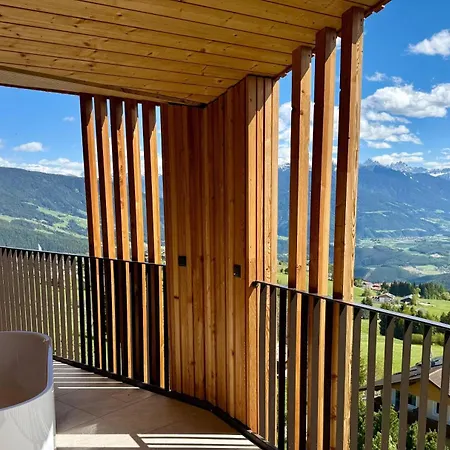 Tratterhof Mountain Sky Hotel-2